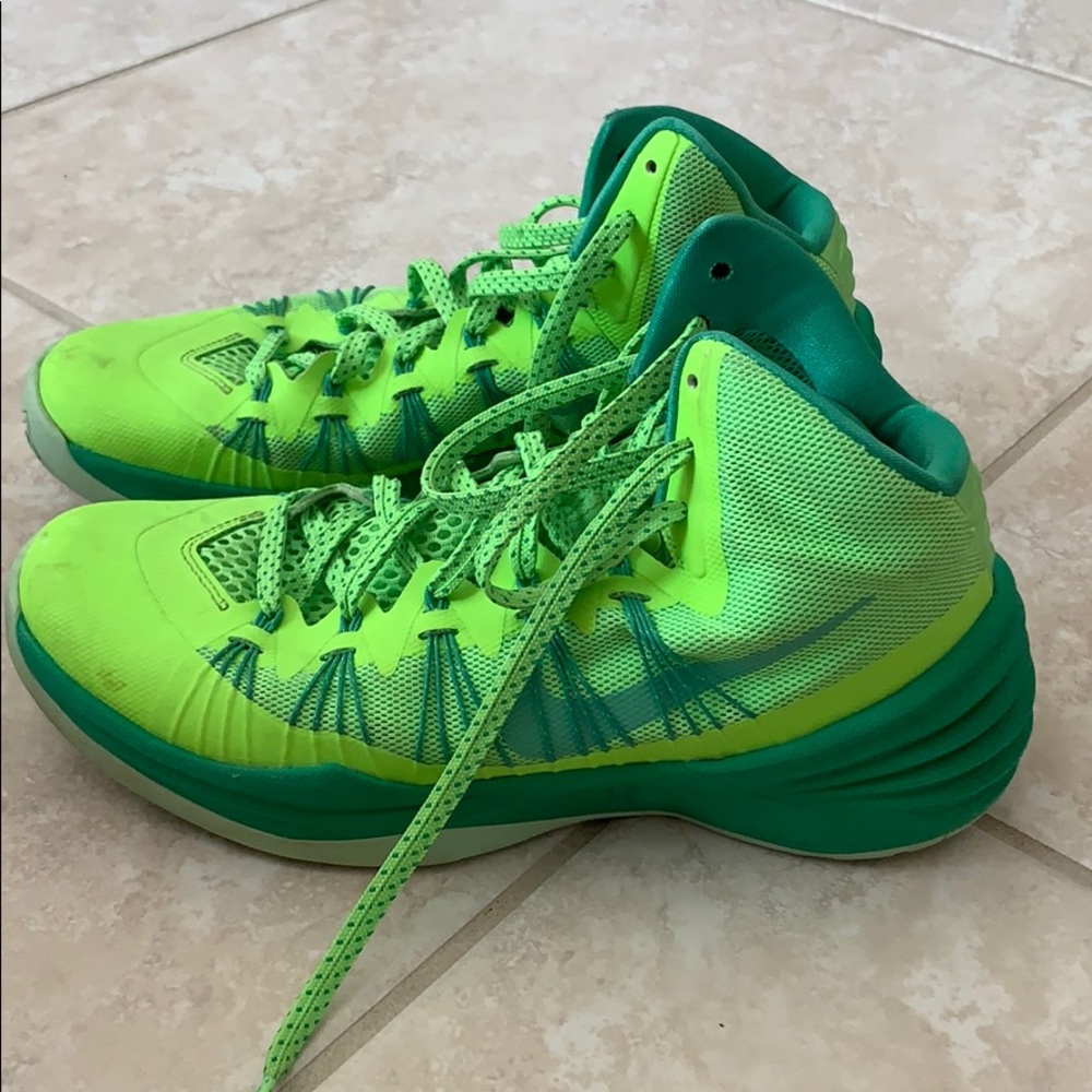 Nike Men’s Basketball Shoe 2014 Hyperdunk